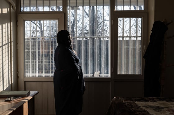AFGHANISTAN-WOMEN-EDUCATION-POVERTY-POLITICS