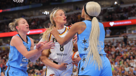 Sky's DiJonai Carrington ejected after hard foul to face of Fever's Sophie Cunningham