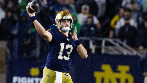 nbc_cfb_cjcarrintvlambeau_260810.jpg