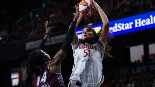 nbc_wnba_torwas_260819.jpg