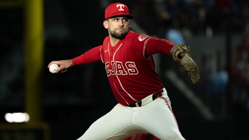 nbc_roto_nathaneovaldi_260811.jpg