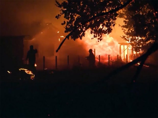wildfire-burning-home-in-europe-1280.jpg 